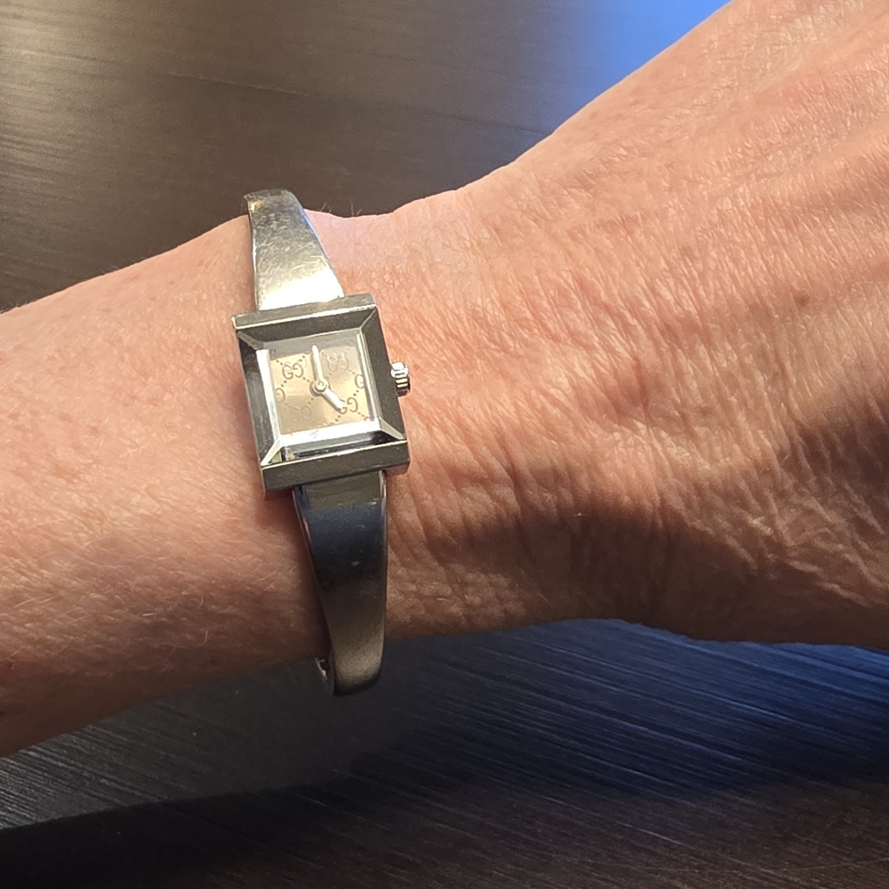 Gucci Silver Bracelet Watch 128.5